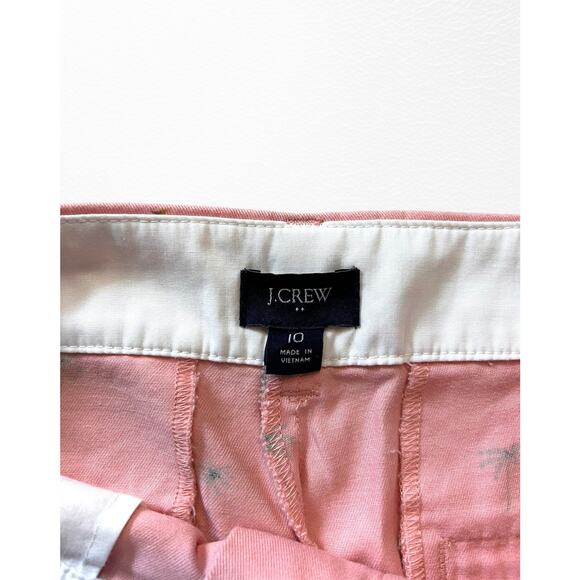 J. Crew Women’s 5” Classic Chino Shorts, Size 10 - Picture 2 of 8